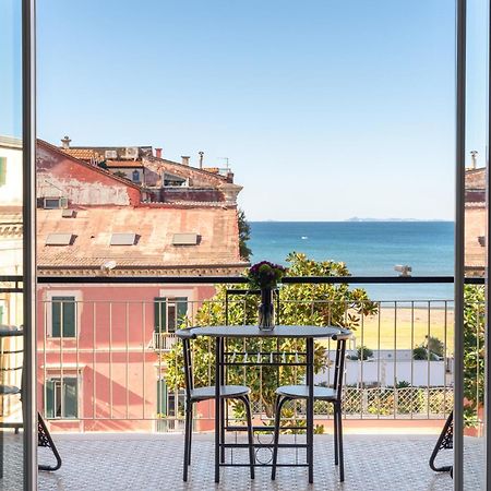 Pangea Luxury Rooms Castellammare di Stabia Bagian luar foto