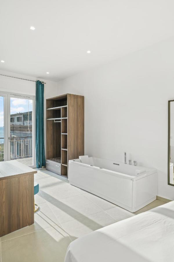 Pangea Luxury Rooms Castellammare di Stabia Bagian luar foto